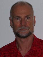 Dr Stuart KININMONTH